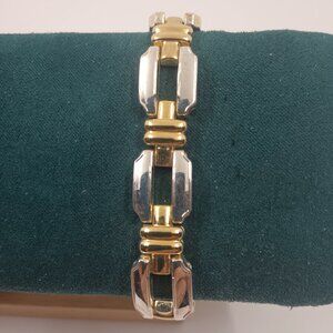 Vintage Silver and Gold Tone Link Bracelet.